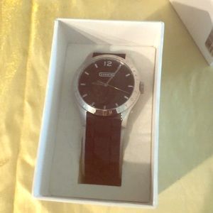 Brand new coach women’s watch ,no damages !